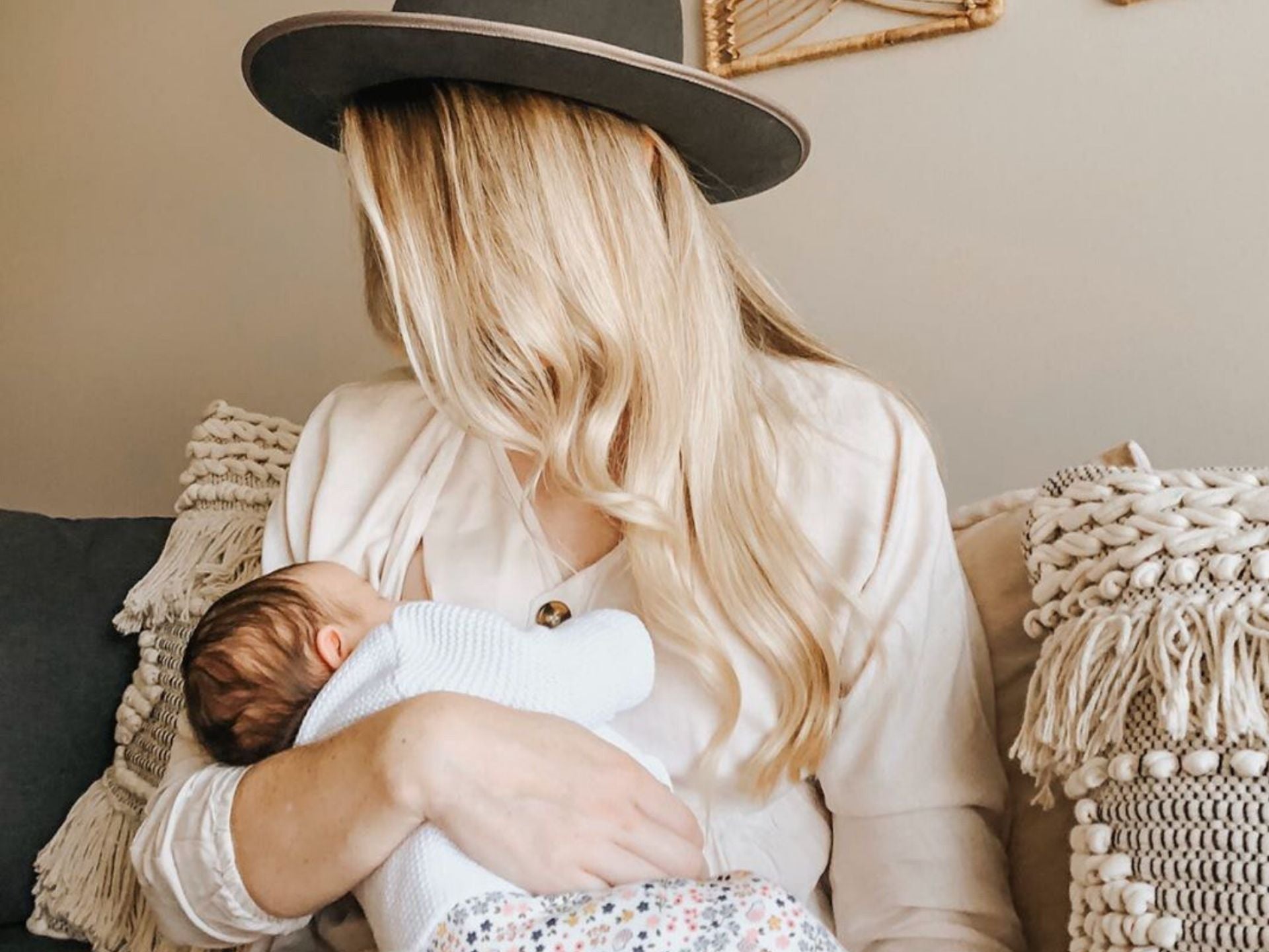 The mother of all postpartum outfits, Fashion